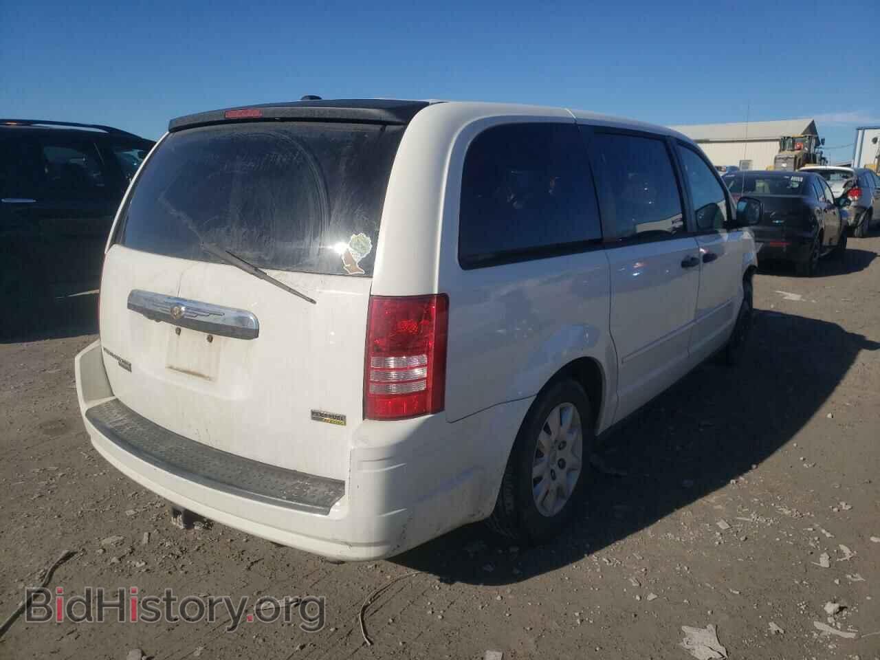 2008 CHRYSLER MINIVAN - VIN: 2A8HR44H18R619121 - Фото 3