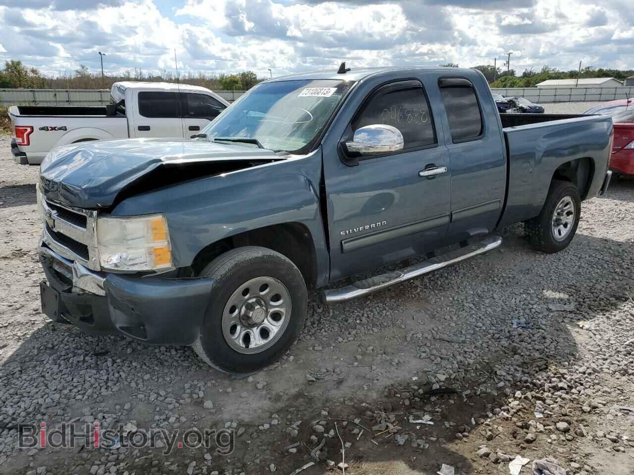 Photo 1GCSCSE01AZ176783 - CHEVROLET ALL Models 2010