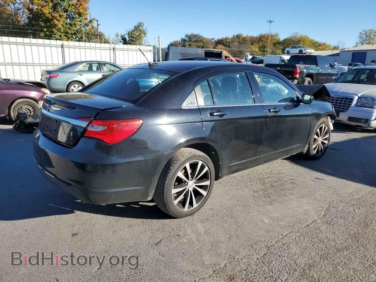 2012 CHRYSLER 200 - VIN: 1C3CCBBG3CN287789 - Фото 3