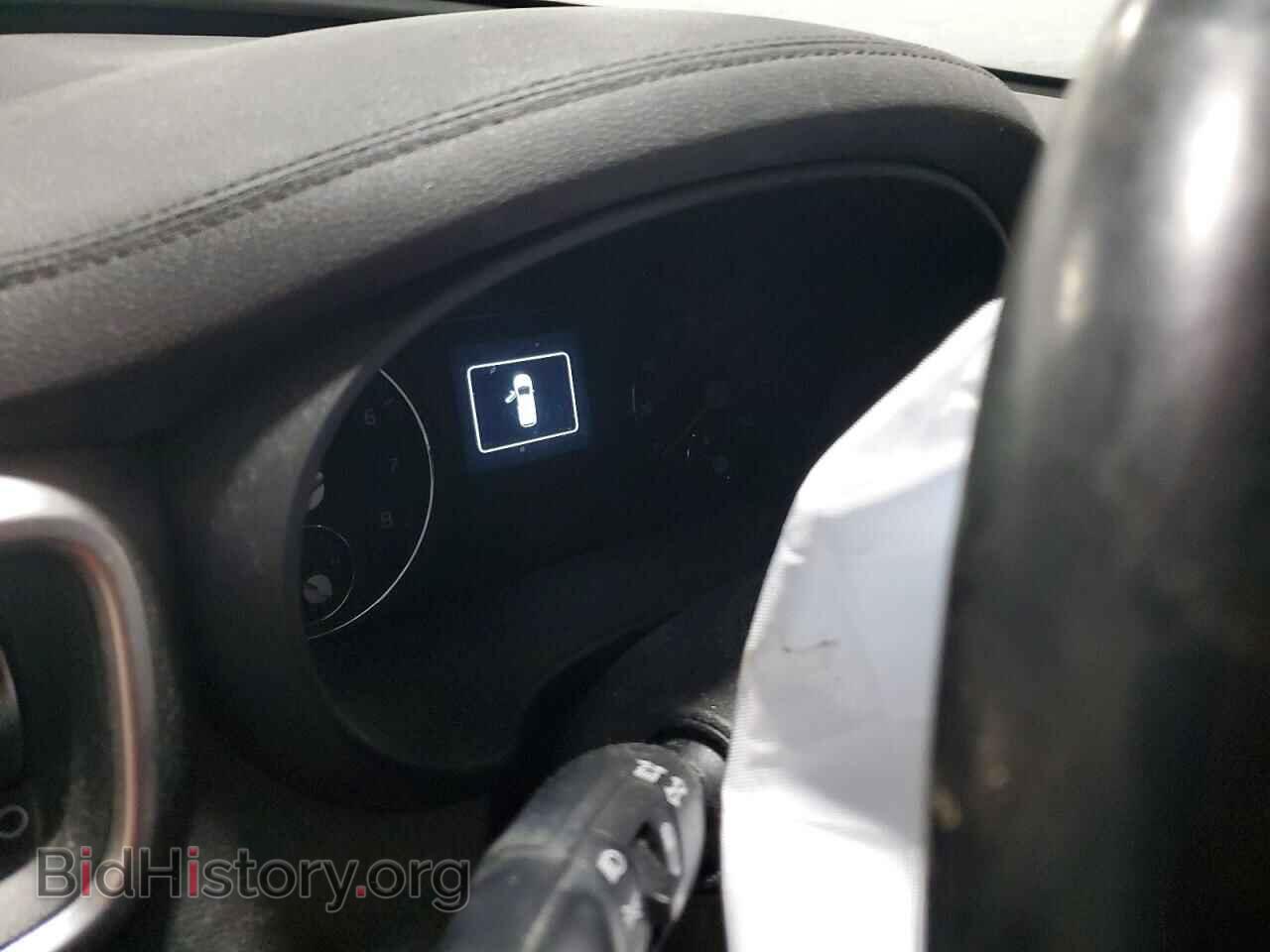 2016 KIA SORENTO - VIN: 5XYPHDA58GG008327 - Фото 9