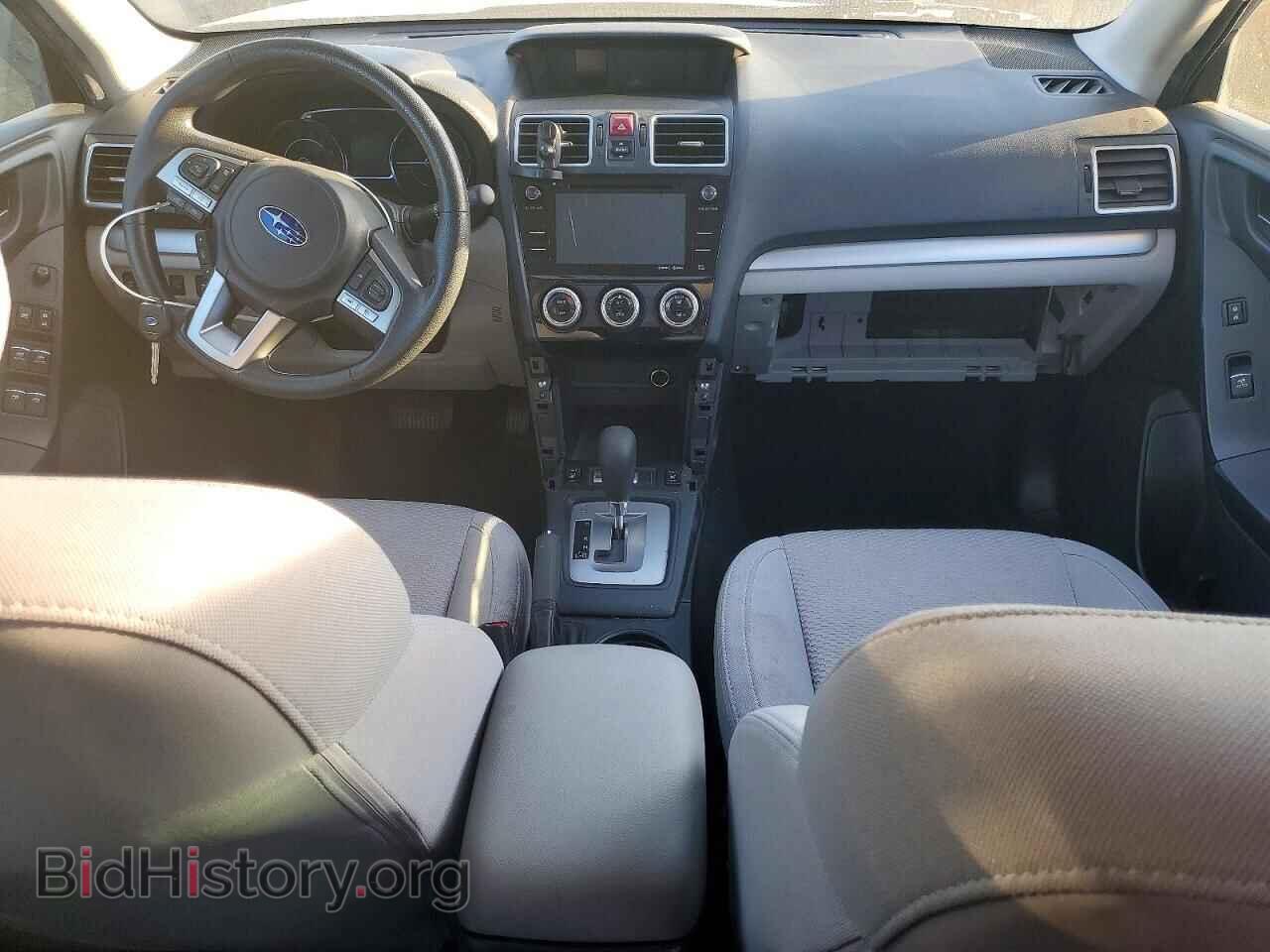 2018 SUBARU FORESTER - VIN: JF2SJAGC8JH592893 - Фото 8