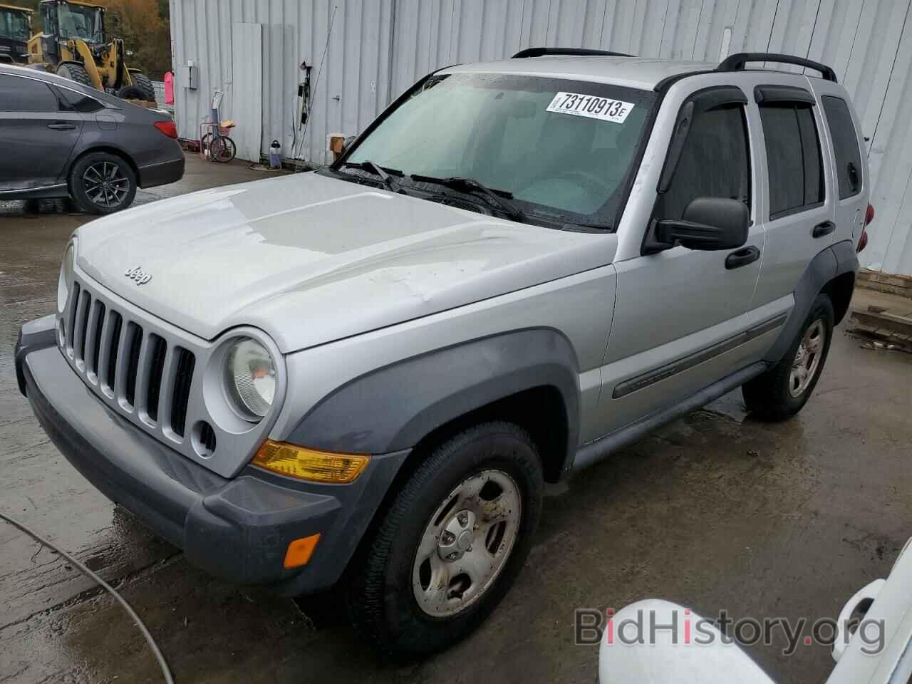 Photo 1J4GK48K27W718396 - JEEP LIBERTY 2007