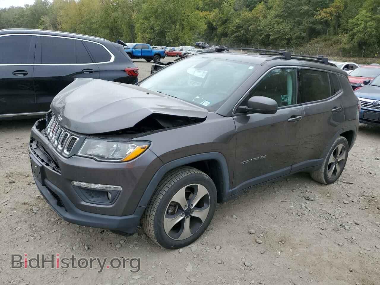 Фотография 3C4NJDBB4HT628795 - JEEP COMPASS 2017