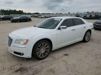2014 Chrysler 300, white — VIN 2C3CCAEG2EH223051, Copart