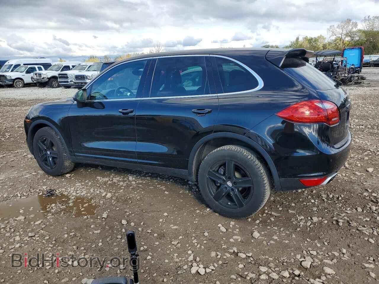 2014 PORSCHE CAYENNE - VIN: WP1AA2A20ELA00551 - Photo 2
