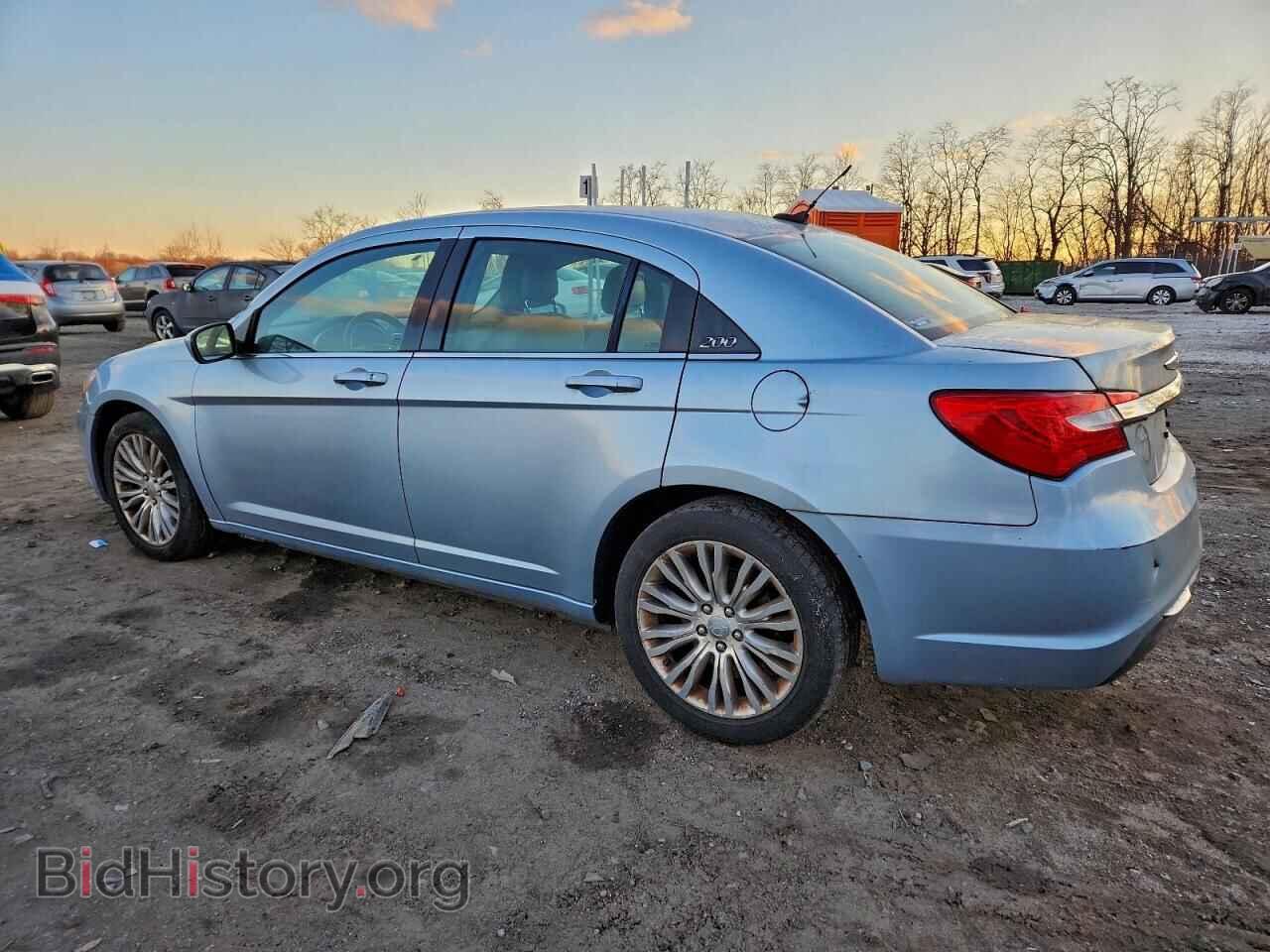 2012 CHRYSLER 200 - VIN: 1C3CCBBG9CN236863 - Фото 2
