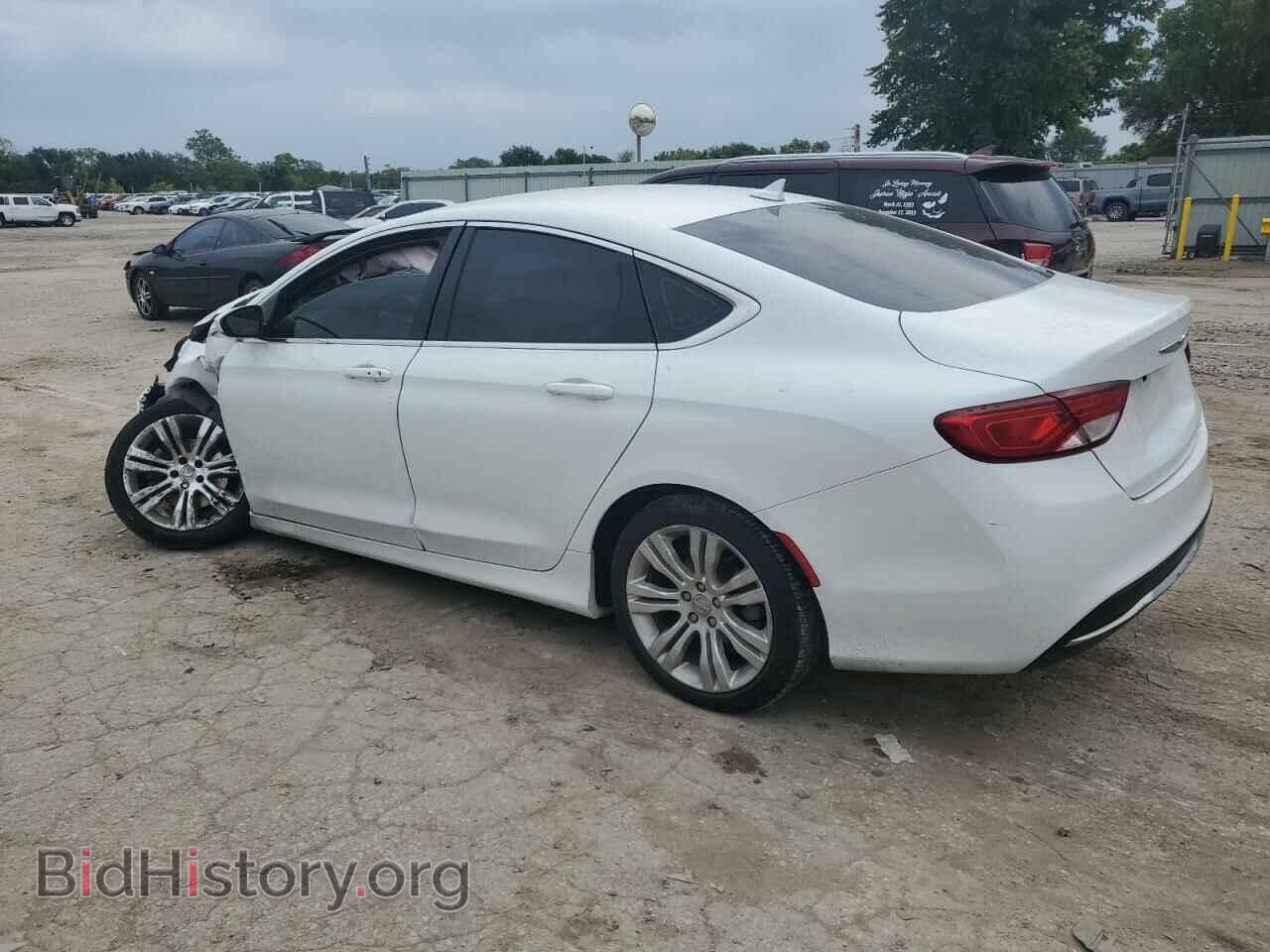 2015 CHRYSLER 200 - VIN: 1C3CCCAB3FN614899 - Фото 2