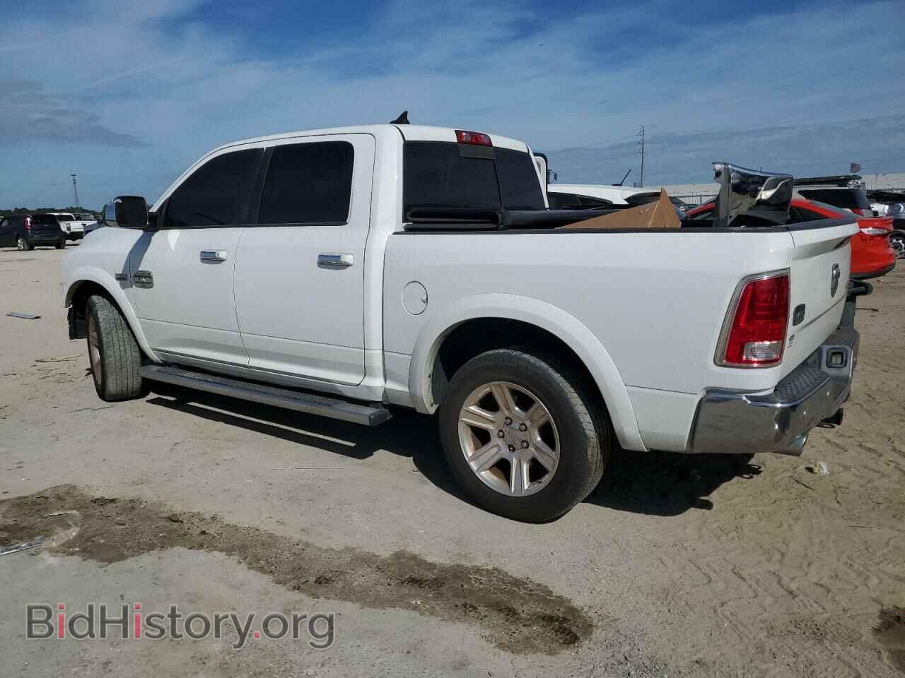 2016 RAM 1500 - VIN: 1C6RR7PT7GS379655 - Фото 2