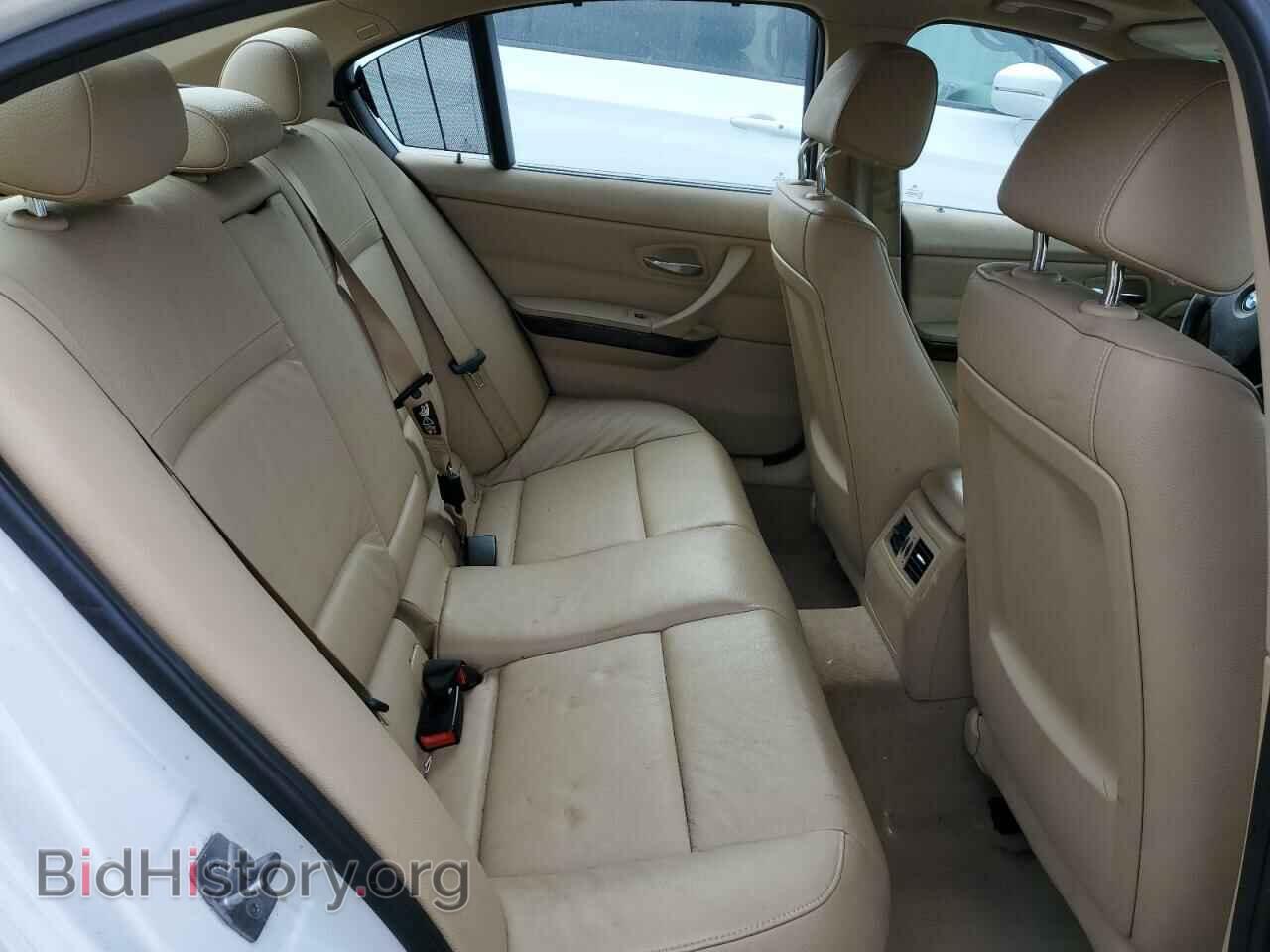 2011 BMW 3 SERIES - VIN: WBAPH7C59BE851627 - Фото 10