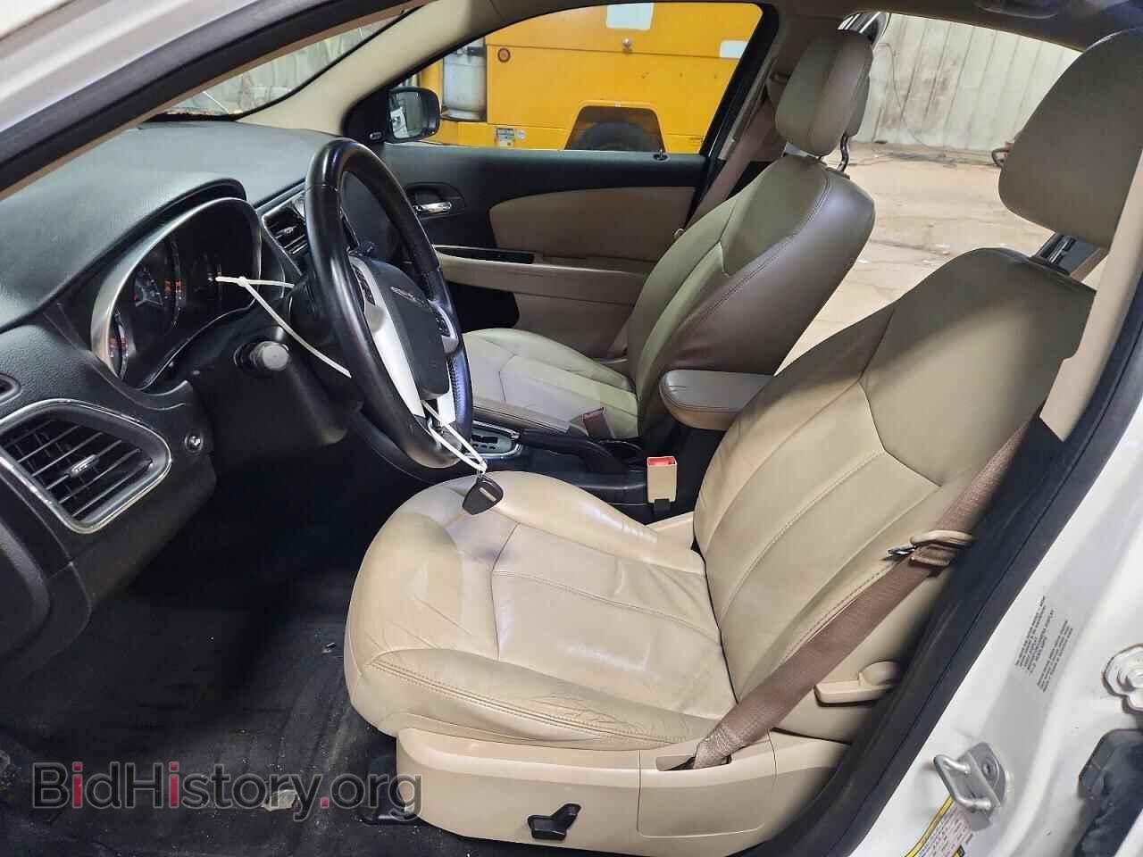 2013 Chrysler 200 (VIN 1C3CCBCG5DN504680) — фото 7 из 12