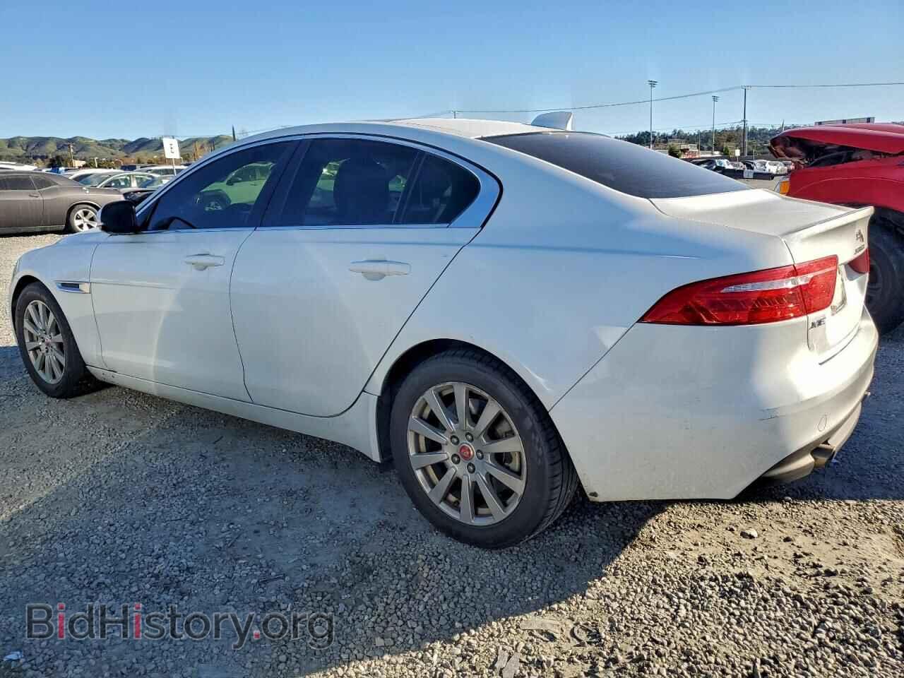 2019 JAGUAR XE - VIN: SAJAR4FX1KCP49673 - Фото 2