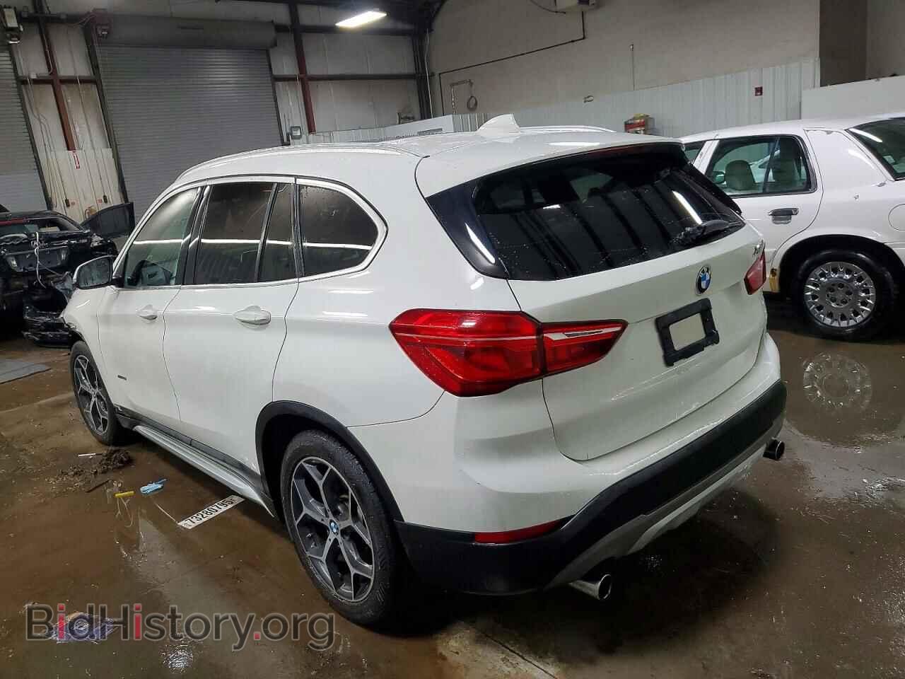2016 BMW X1 - VIN: WBXHT3C33G5F64441 - Фото 2