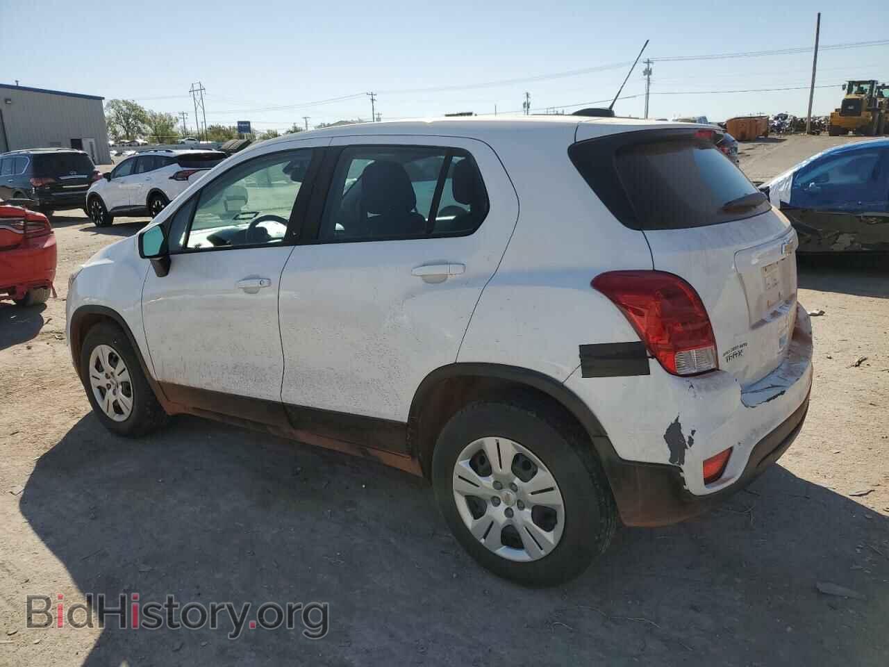 2017 CHEVROLET TRAX - VIN: KL7CJKSB8HB199283 - Фото 2