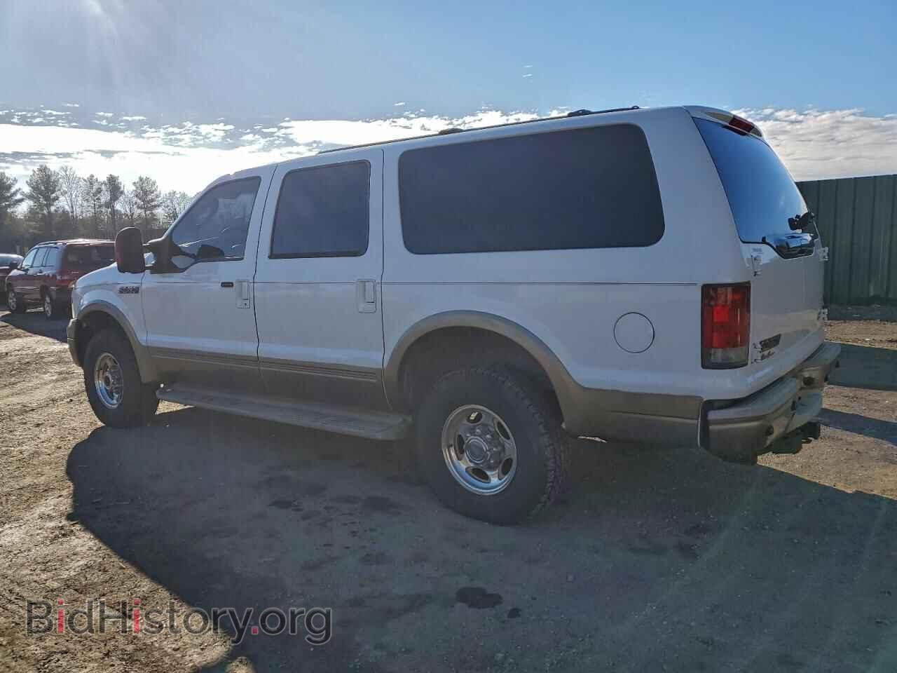 2005 FORD EXCURSION - VIN: 1FMSU45PX5EB69541 - Photo 2