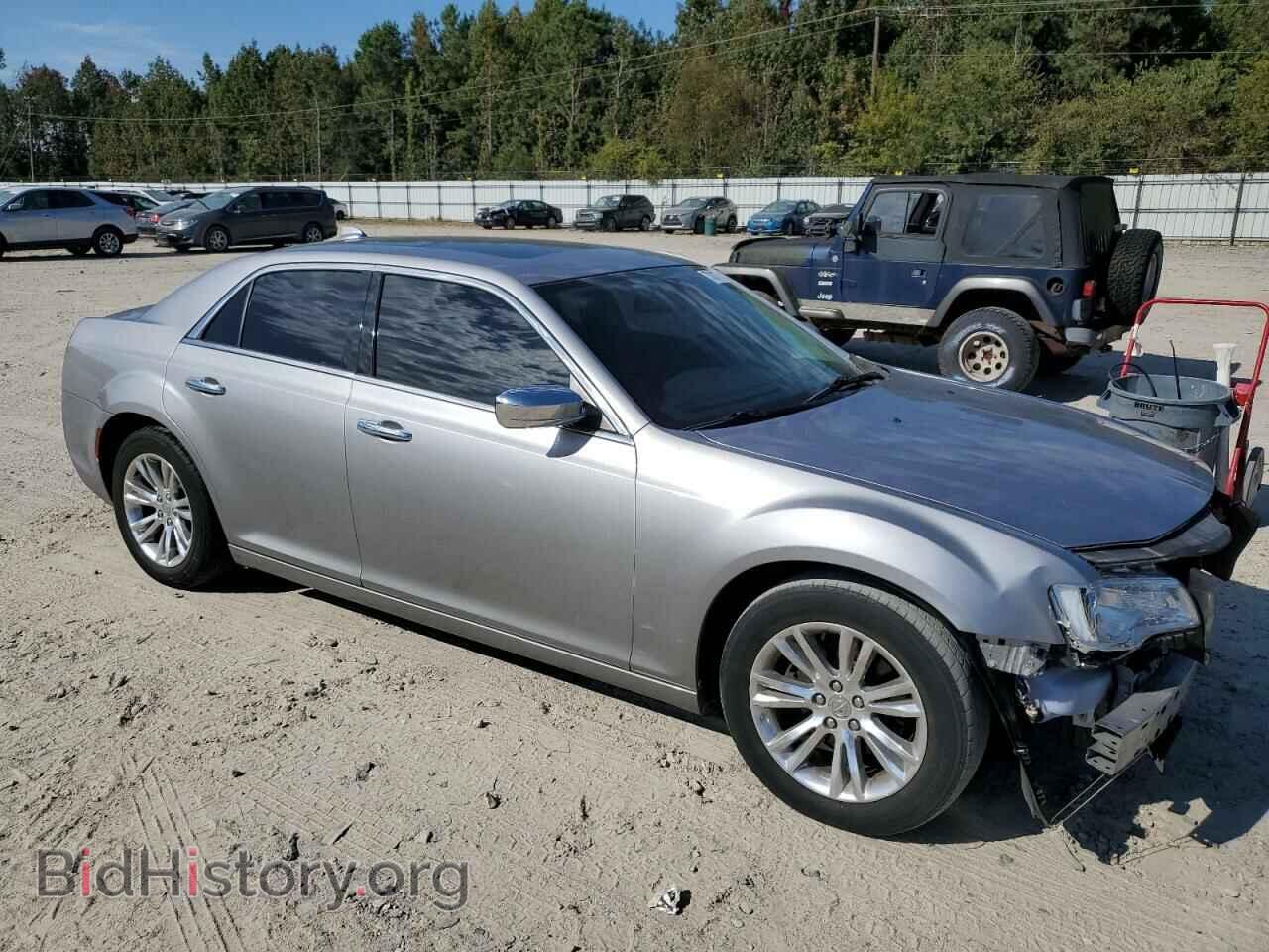 2017 CHRYSLER 300 - VIN: 2C3CCAEG9HH564449 - Фото 4