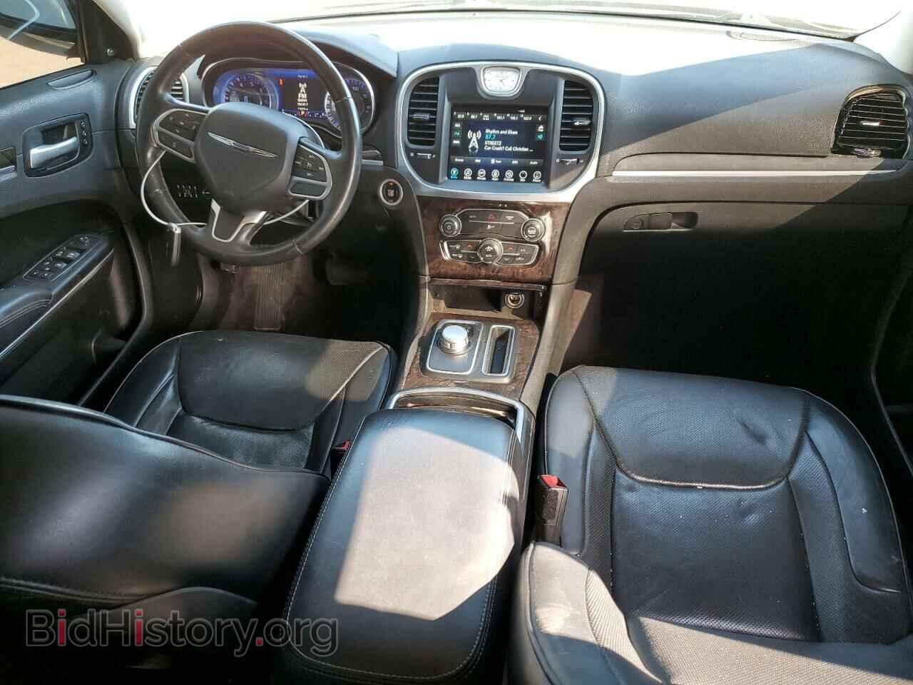 2017 CHRYSLER 300 - VIN: 2C3CCAEG9HH564449 - Фото 8