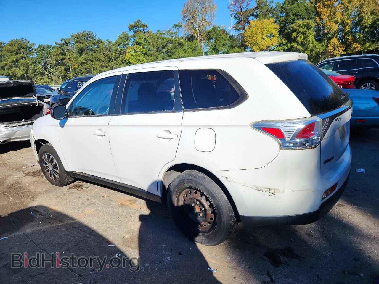 2014 MITSUBISHI OUTLANDER - VIN: JA4AD2A30EZ004270 - Photo 2