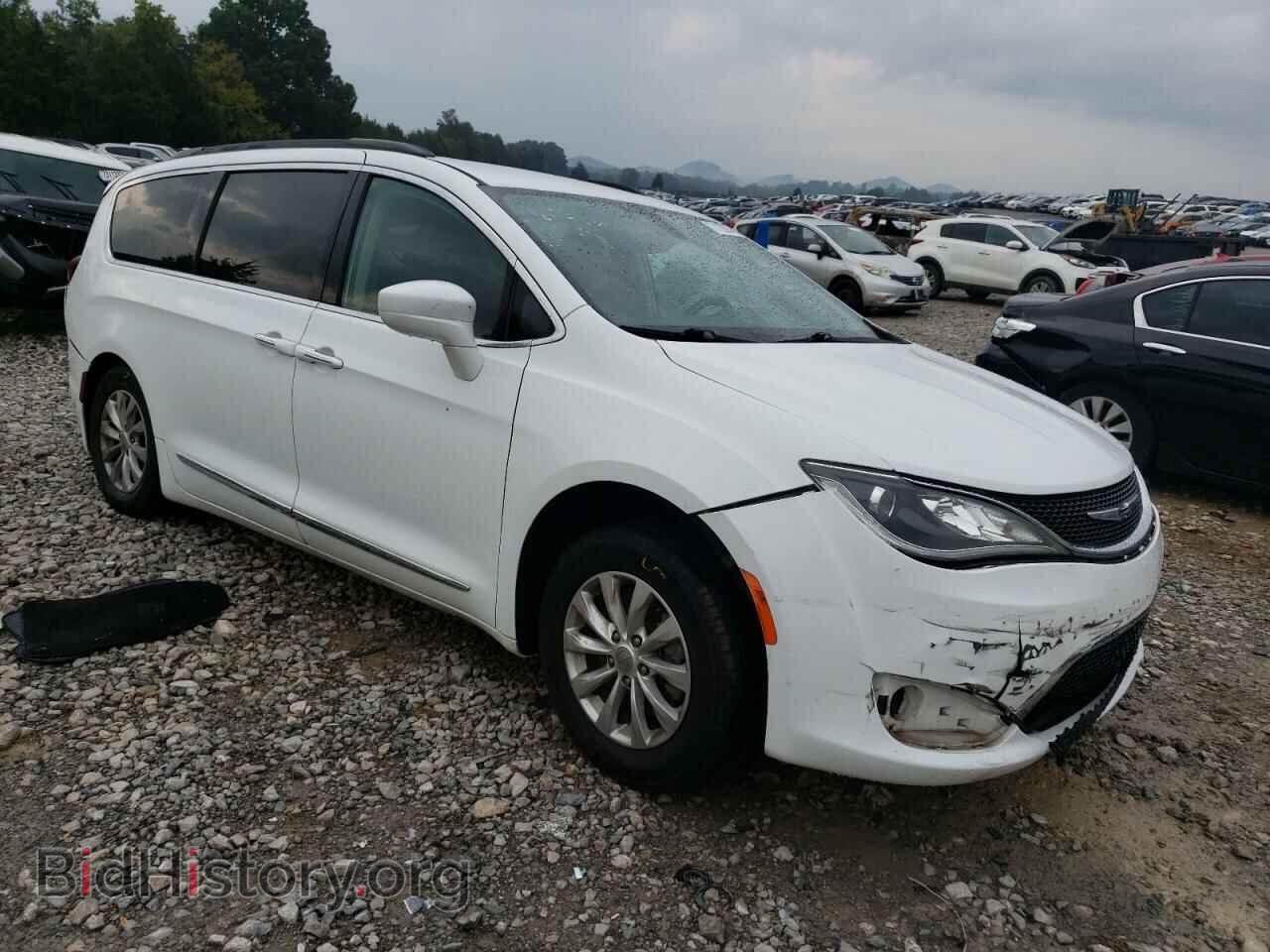2017 CHRYSLER PACIFICA - VIN: 2C4RC1BG7HR532720 - Фото 4