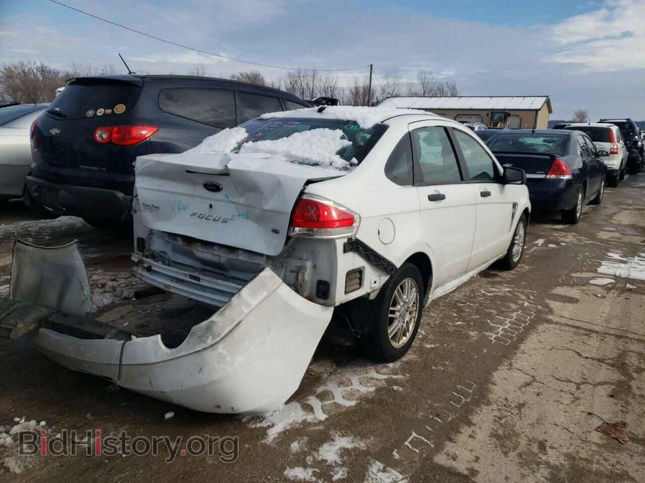 2008 FORD FOCUS - VIN: 1FAHP35N28W181413 - Фото 3