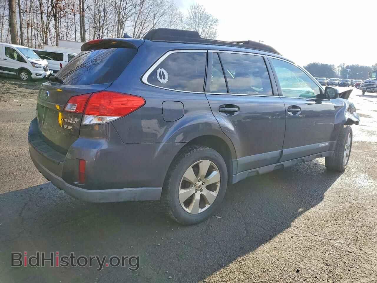 2011 SUBARU OUTBACK - VIN: 4S4BRBLC2B3444316 - Photo 3