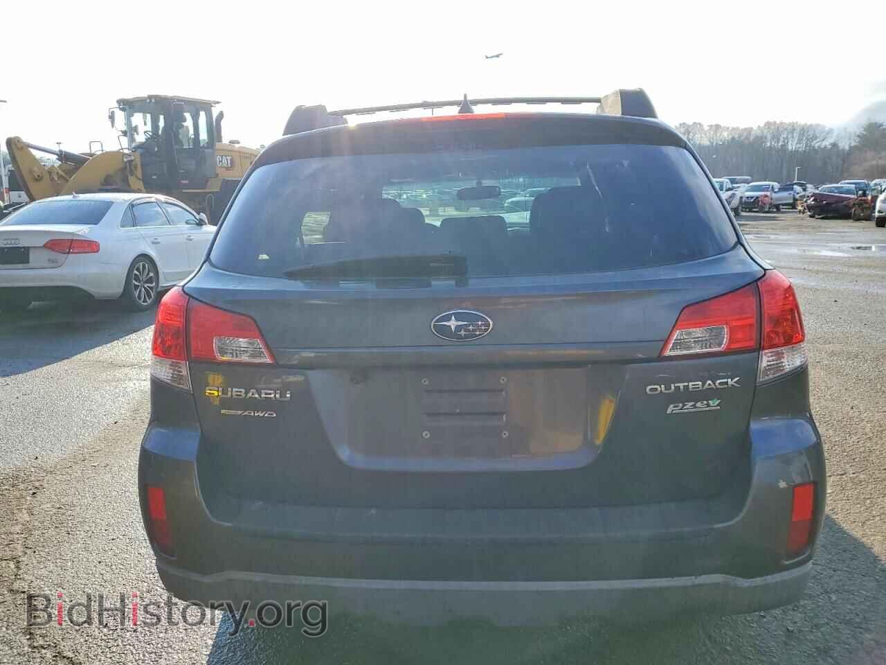 2011 SUBARU OUTBACK - VIN: 4S4BRBLC2B3444316 - Photo 6