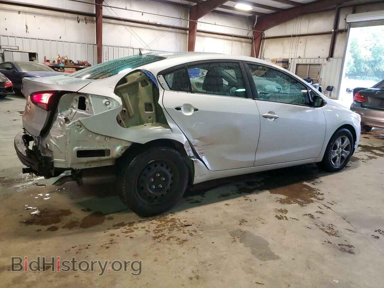 2017 KIA FORTE - VIN: 3KPFK4A73HE101348 - Фото 3