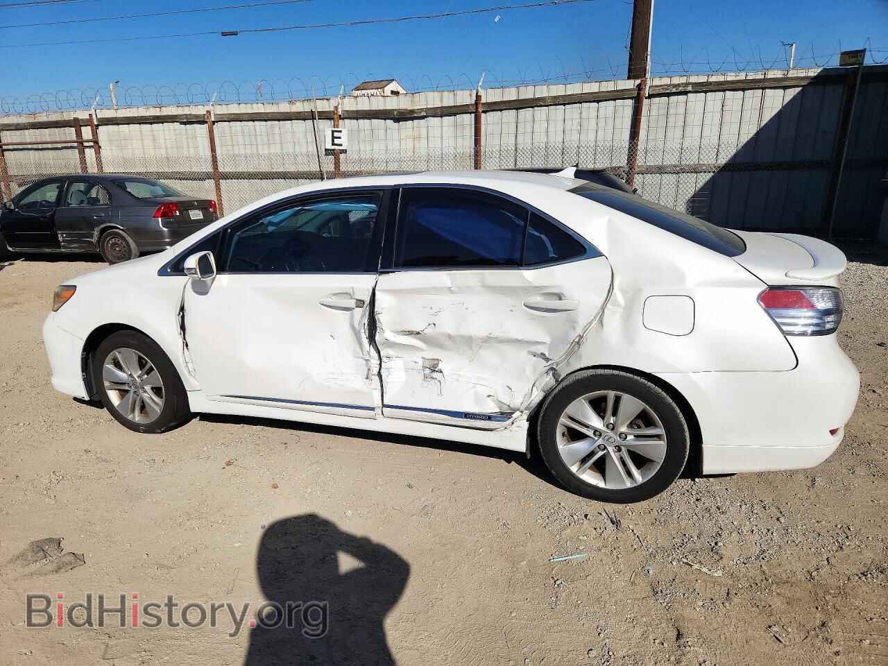 2011 LEXUS HS - VIN: JTHBB1BA8B2046776 - Photo 2
