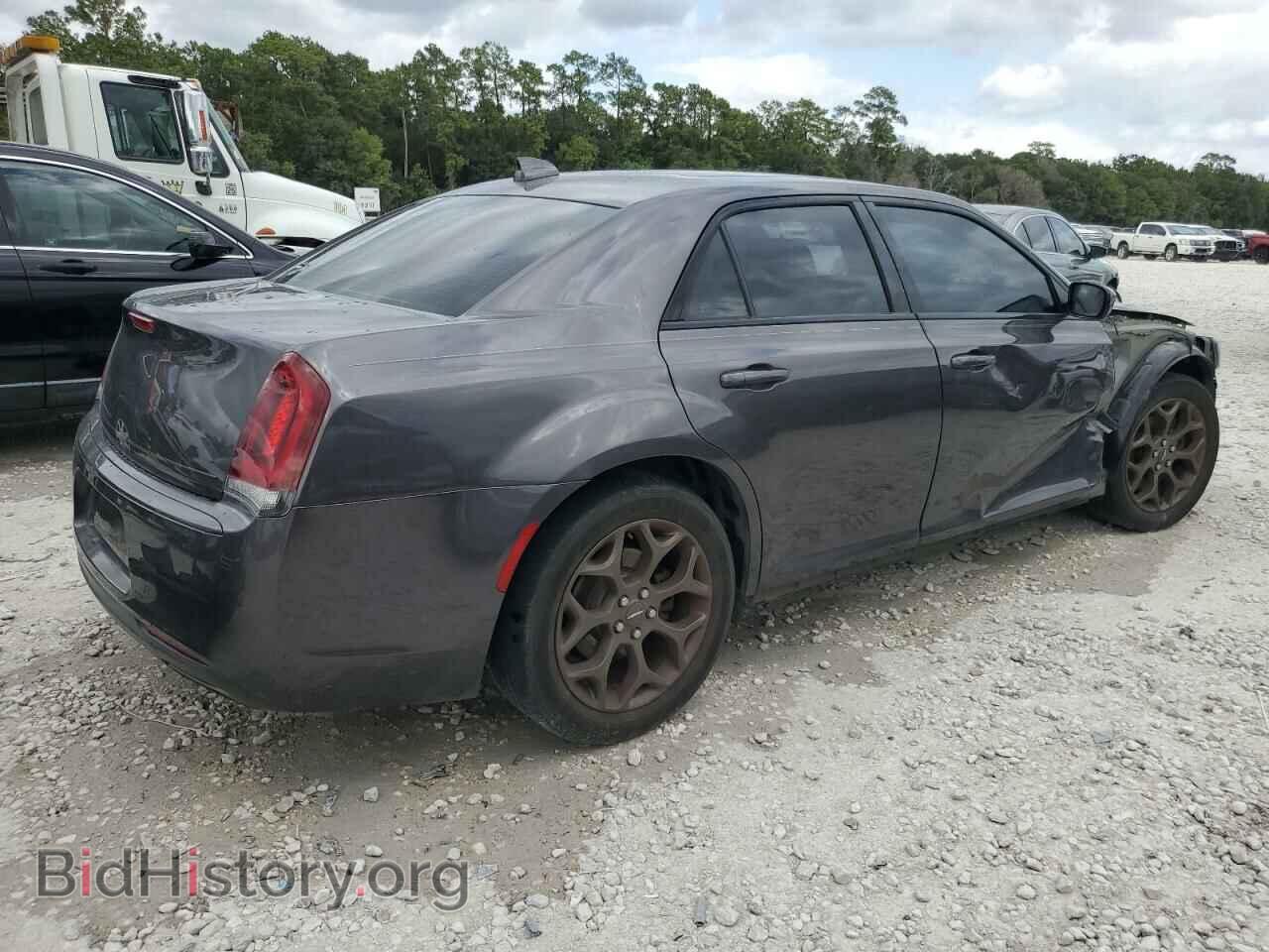 2016 CHRYSLER 300 - VIN: 2C3CCAGG3GH270704 - Фото 3