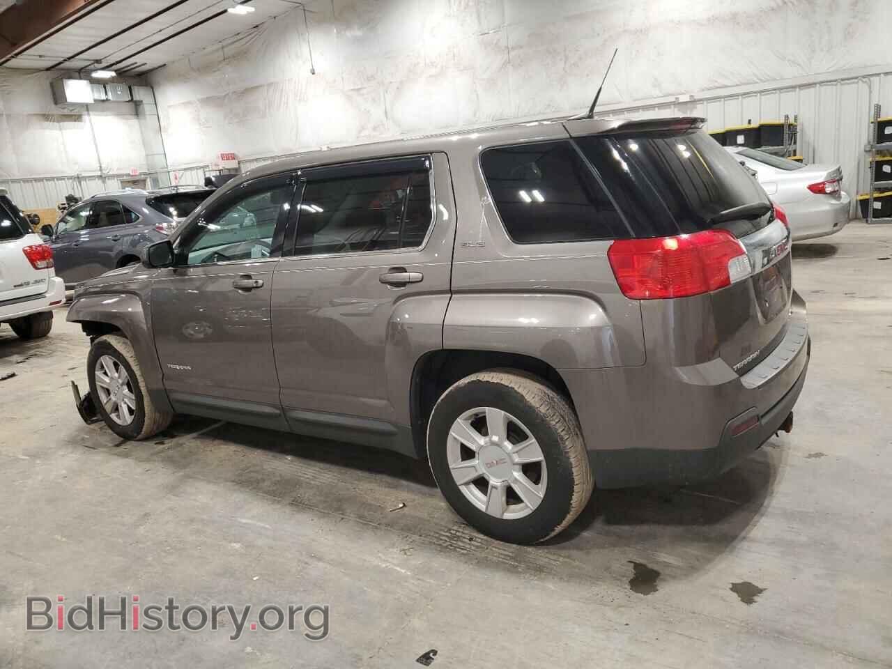 2010 GMC TERRAIN - VIN: 2CTFLCEWXA6346943 - Photo 2