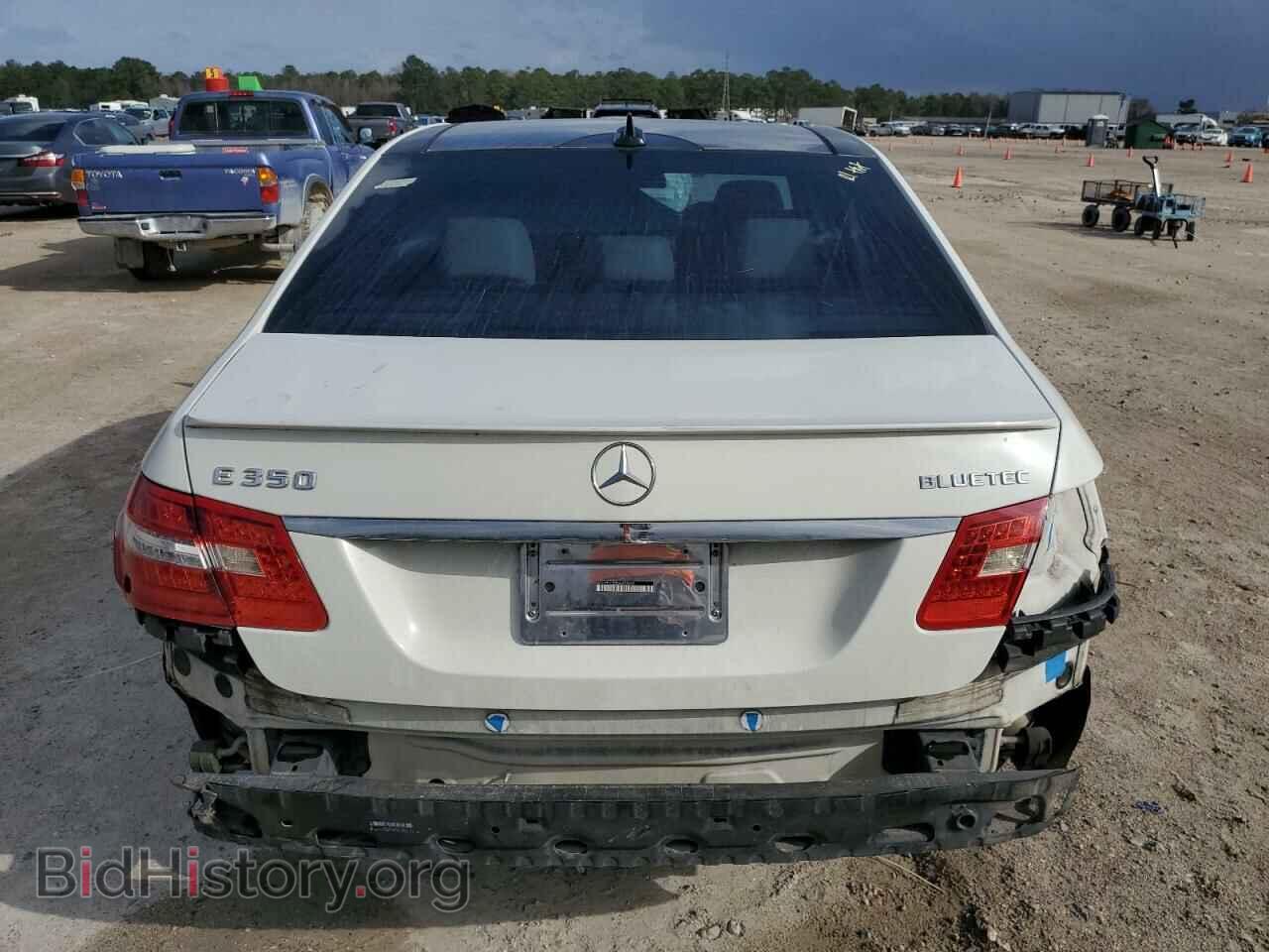 2011 MERCEDES-BENZ E-CLASS - VIN: WDDHF2EB8BA455446 - Фото 6