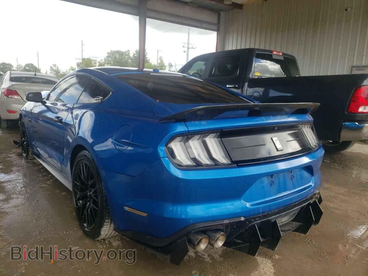 2019 FORD MUSTANG - VIN: 1FA6P8CFXK5174125 - Фото 2