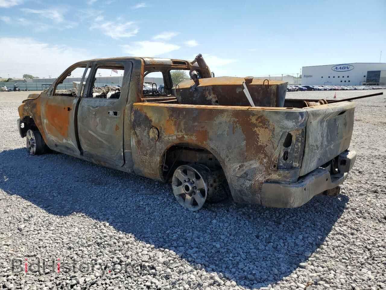 2015 RAM All Models - VIN: 3C6UR5DL2FG553365 - Photo 2