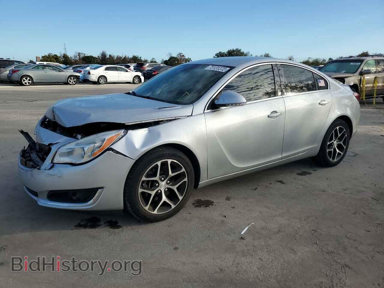 Photo 2G4GL5EX1H9136014 - BUICK REGAL 2017
