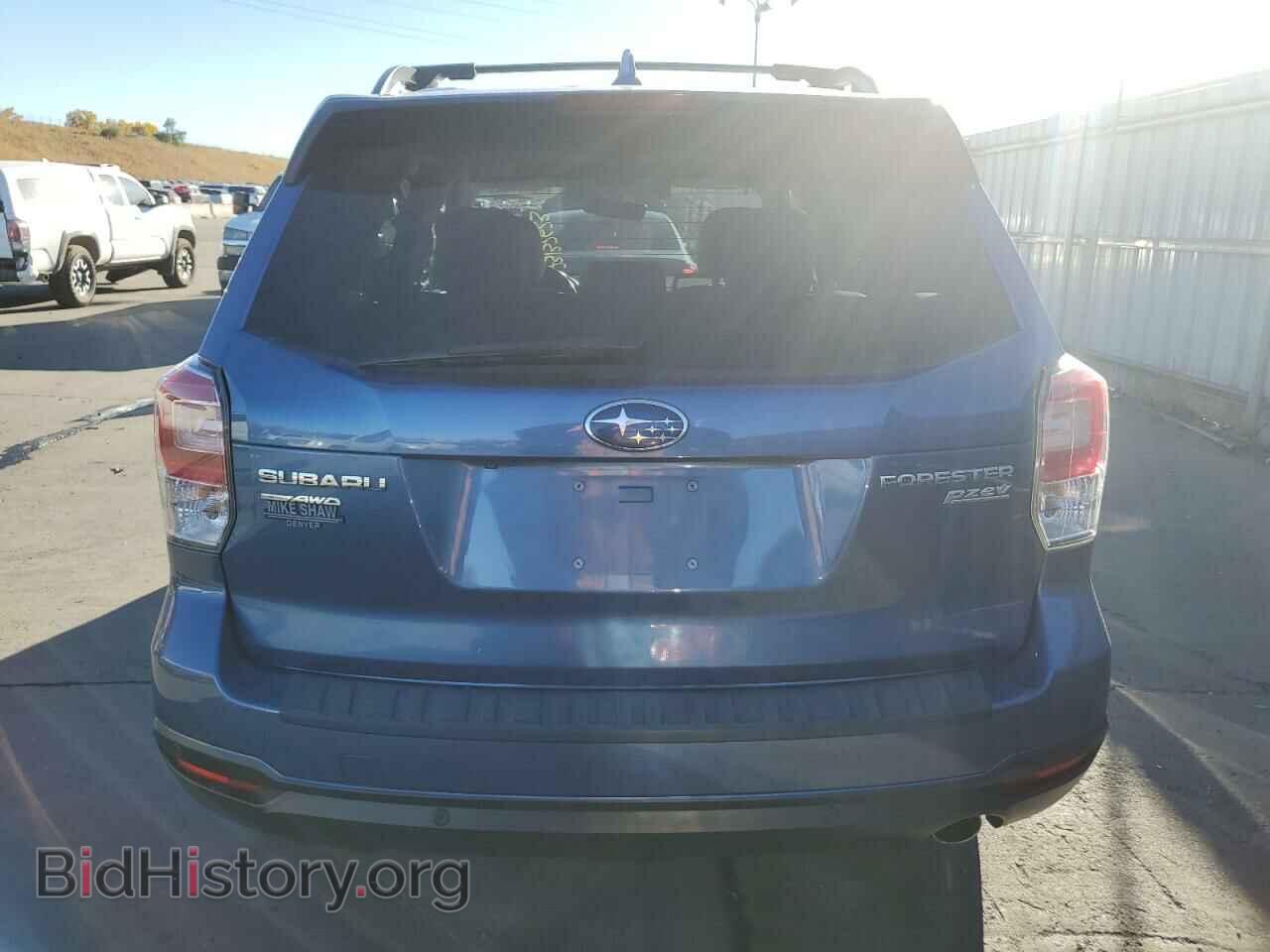 2017 SUBARU FORESTER - VIN: JF2SJARC2HH473793 - Фото 6