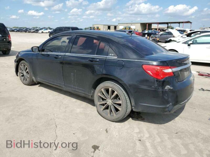 2013 Chrysler 200 (VIN 1C3CCBBG2DN738101) — фото 2 из 12