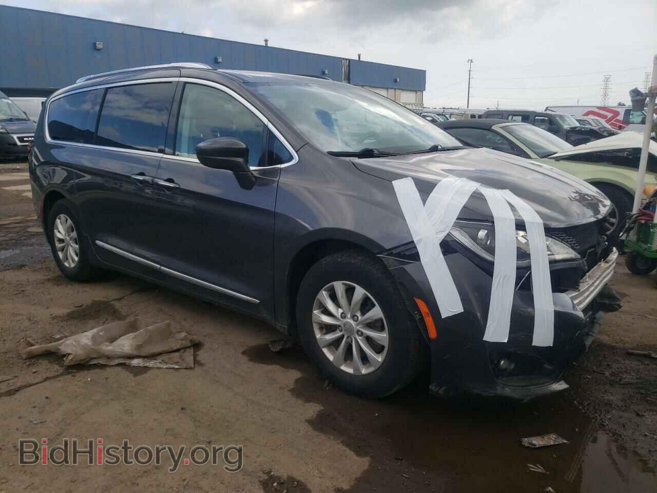2018 CHRYSLER PACIFICA - VIN: 2C4RC1BG7JR258716 - Фото 4