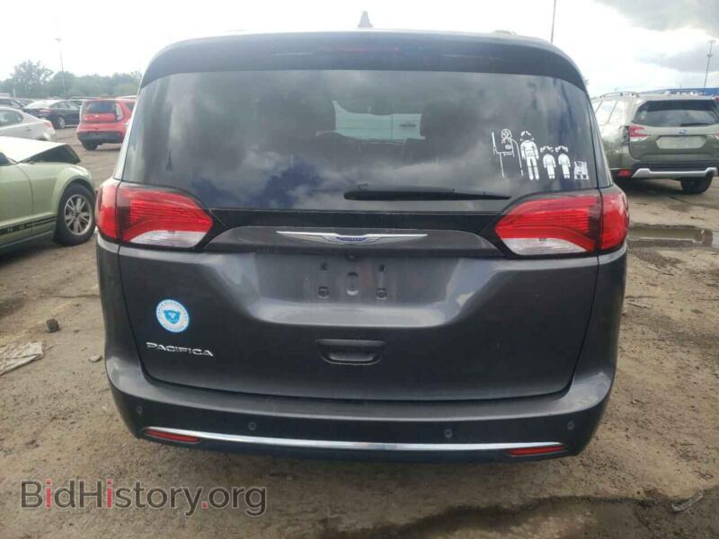 2018 Chrysler PACIFICA (VIN 2C4RC1BG7JR258716) — photo 6 of 13