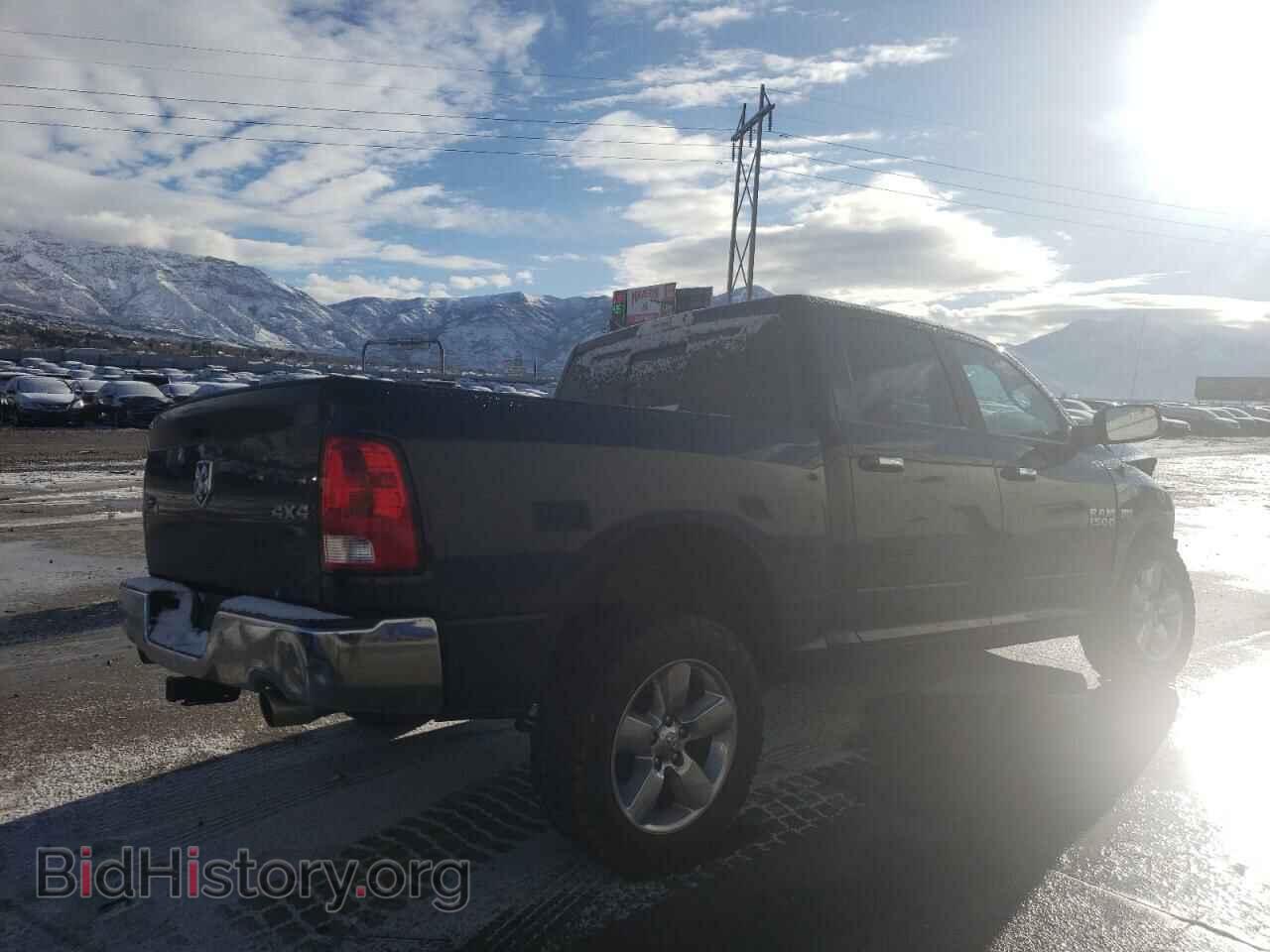 2018 RAM 1500 - VIN: 1C6RR7LT7JS297647 - Фото 3