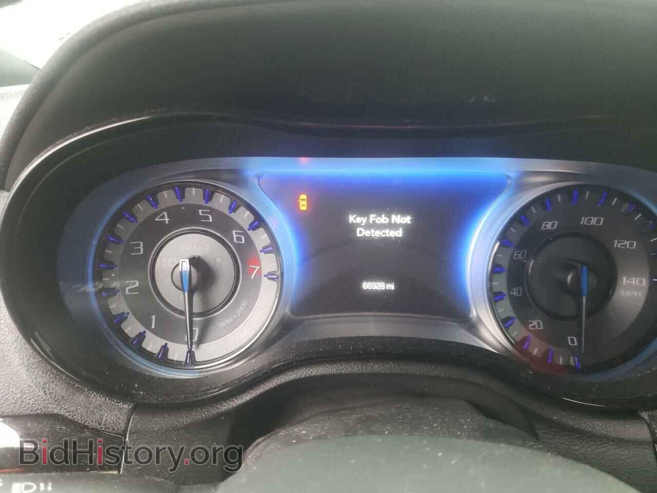2016 CHRYSLER 300 - VIN: 2C3CCAGG7GH296092 - Photo 9