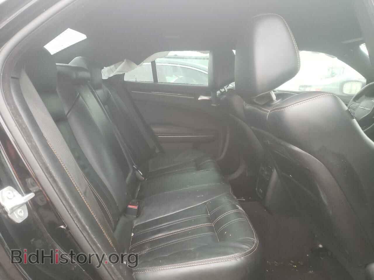 2016 CHRYSLER 300 - VIN: 2C3CCAGG7GH296092 - Photo 10