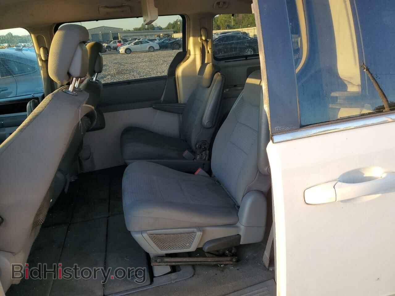 2010 CHRYSLER MINIVAN - VIN: 2A4RR5D10AR457194 - Фото 10