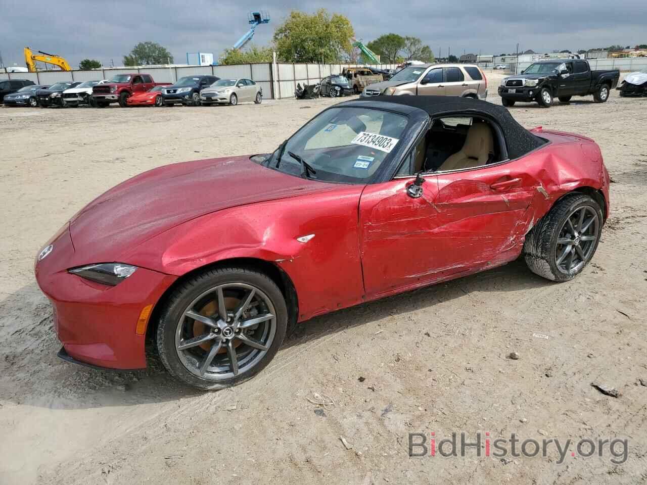 Фотография JM1NDAD77H0123765 - MAZDA MX5 2017