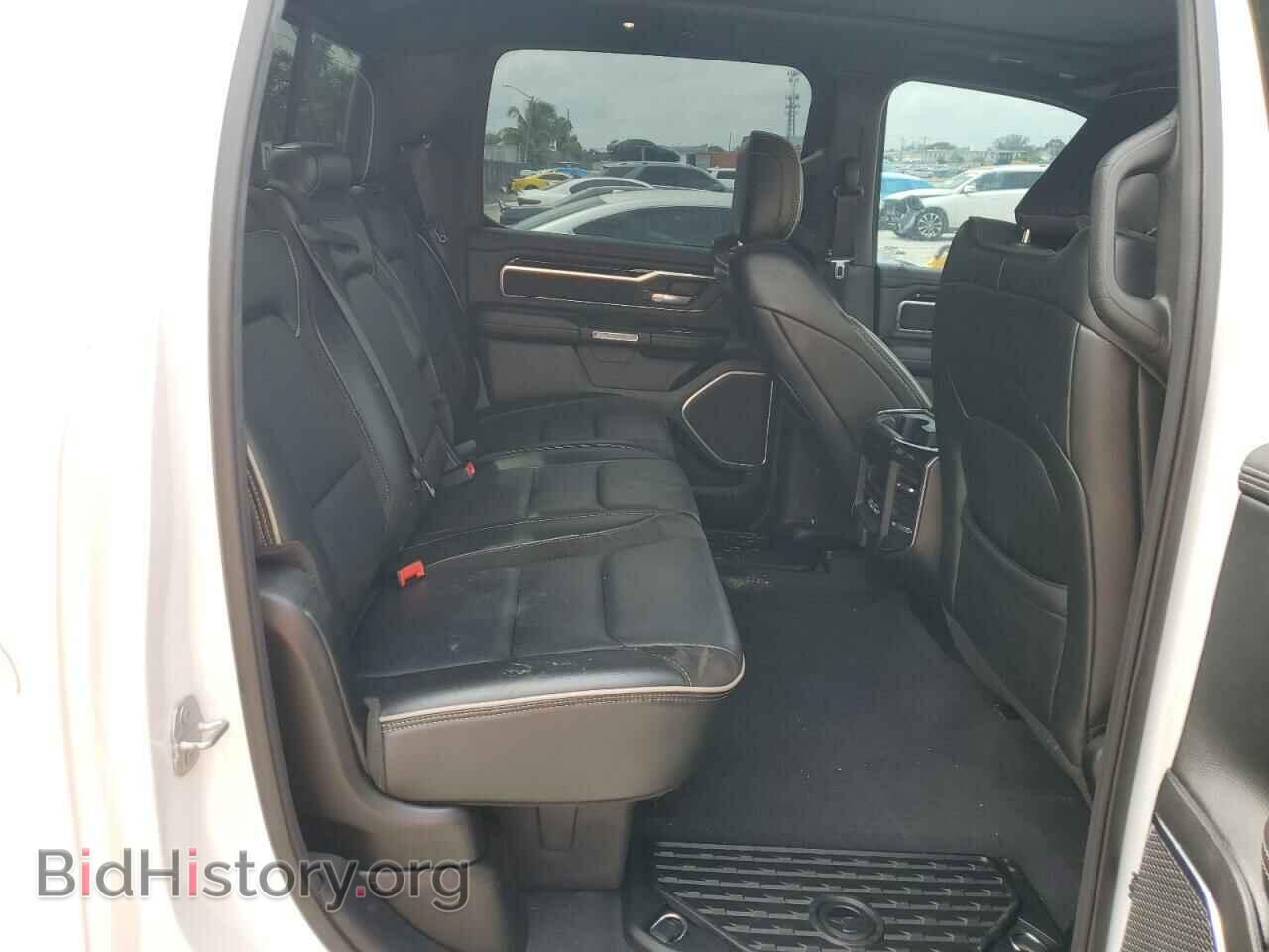 2019 RAM 1500 - VIN: 1C6SRFJT9KN687471 - Фото 10