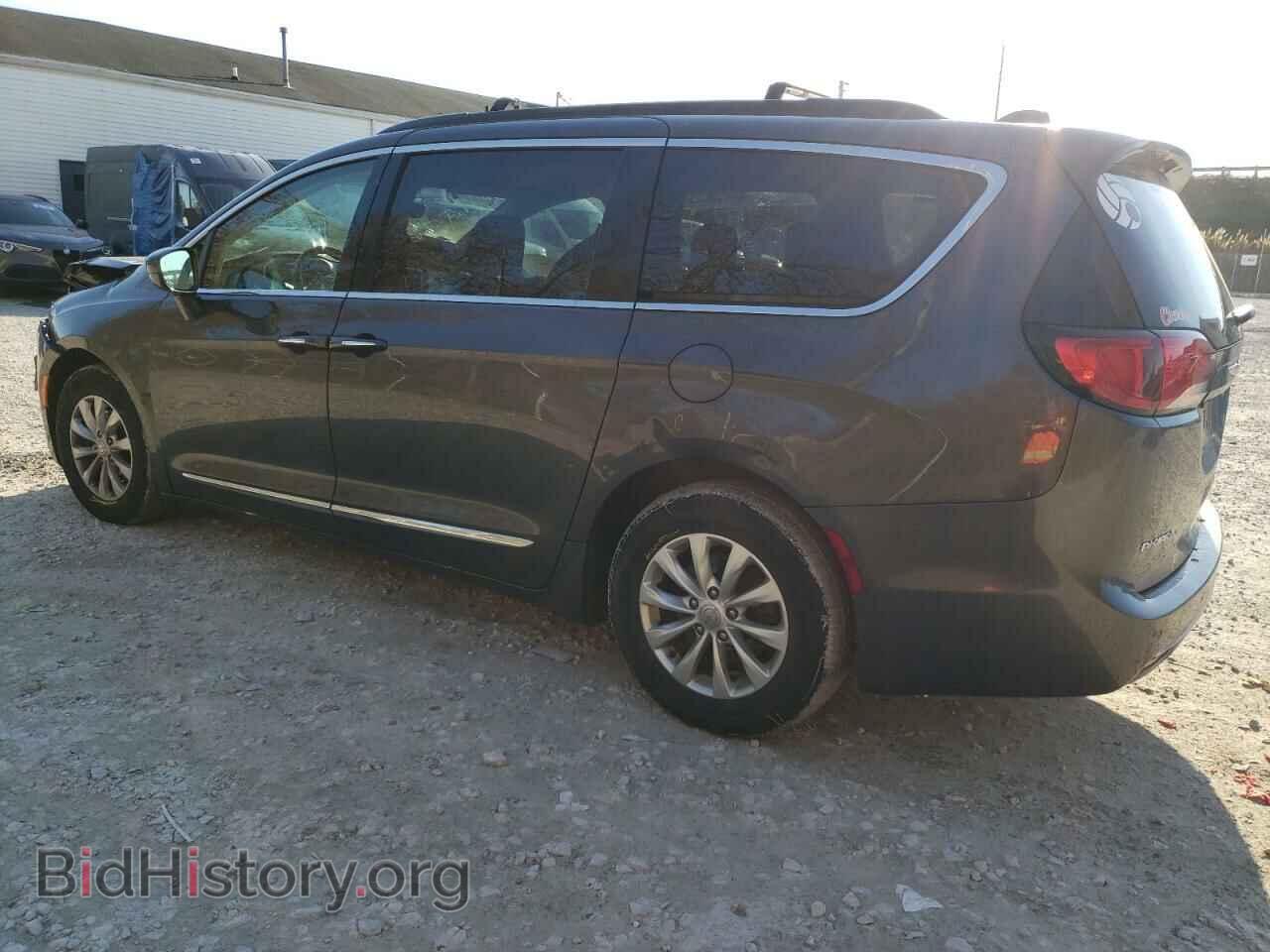 2017 CHRYSLER PACIFICA - VIN: 2C4RC1BG2HR788327 - Фото 2