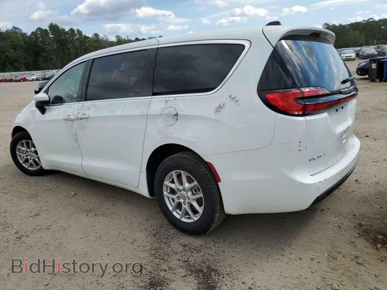 2023 CHRYSLER PACIFICA - VIN: 2C4RC1BG2PR547110 - Фото 2