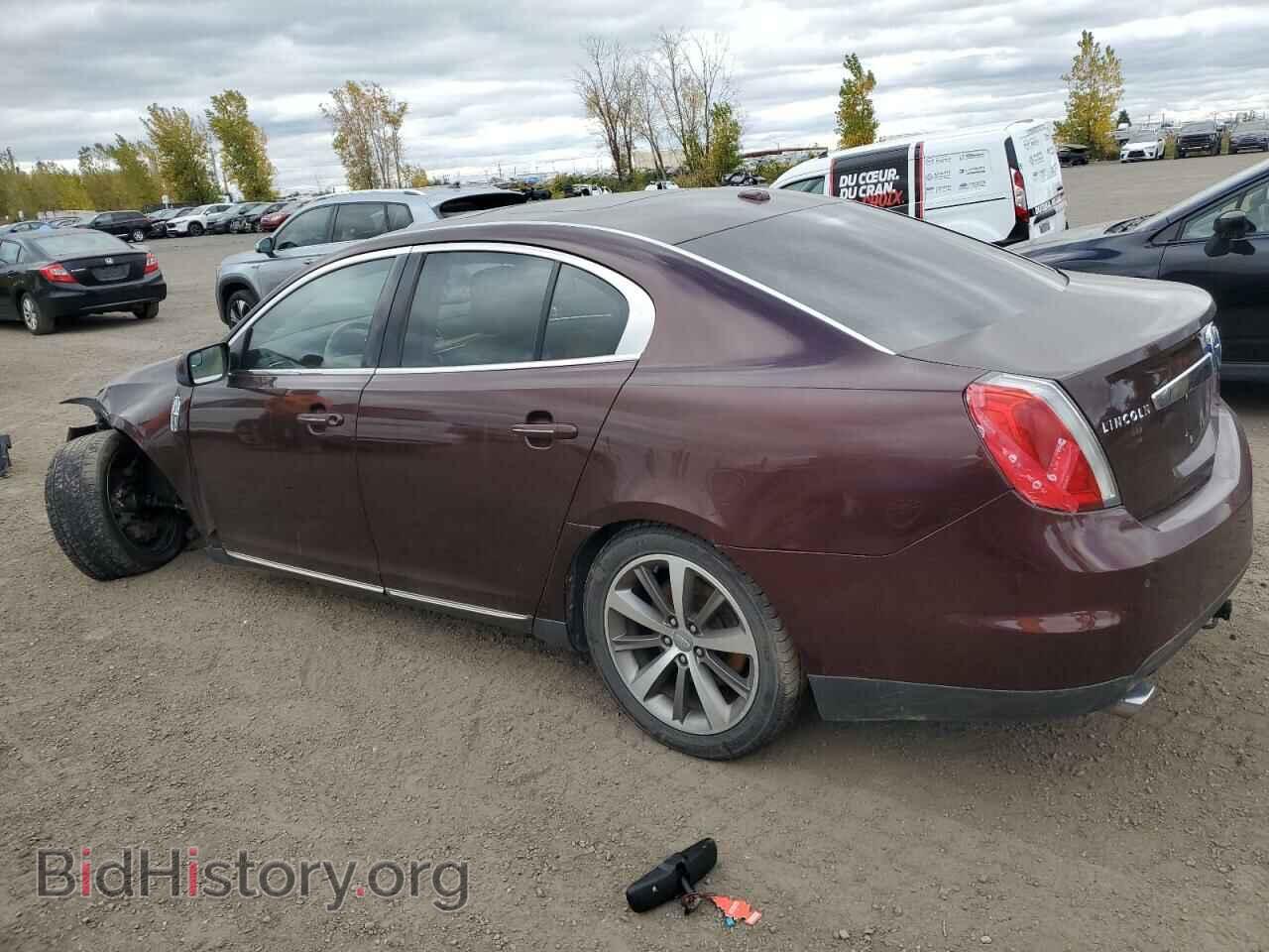 2010 LINCOLN MKS - VIN: 1LNHL9DR3AG614682 - Фото 2