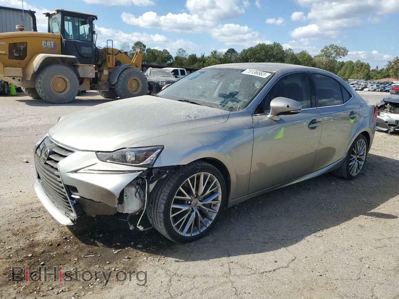 Фотография JTHBA1D20H5041488 - LEXUS IS 2017