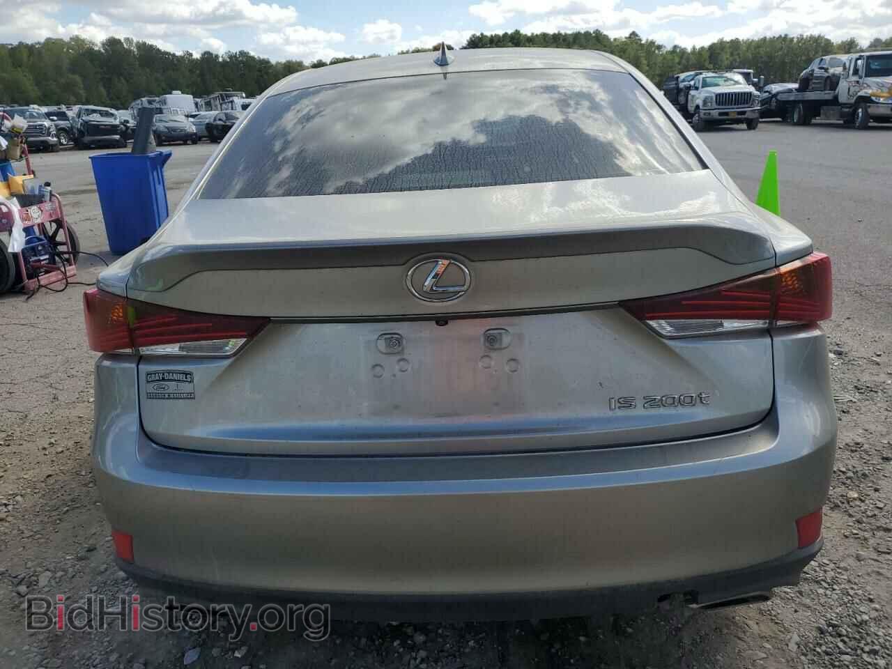 2017 LEXUS IS - VIN: JTHBA1D20H5041488 - Фото 6