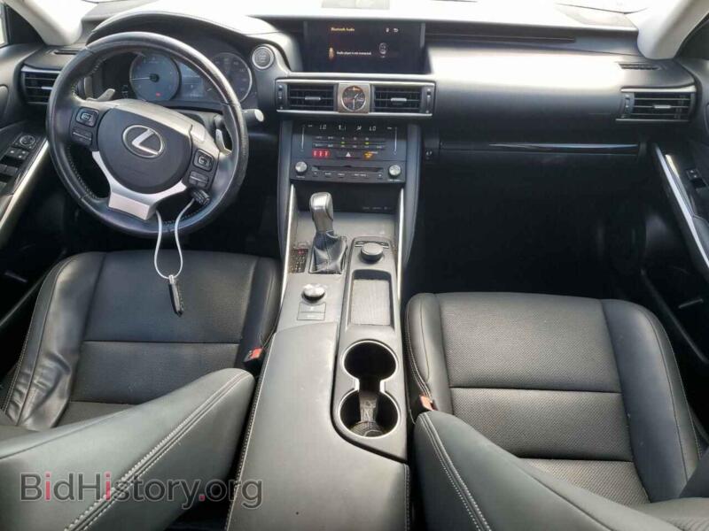 2017 Lexus IS (VIN JTHBA1D20H5041488) — фото 8 из 12