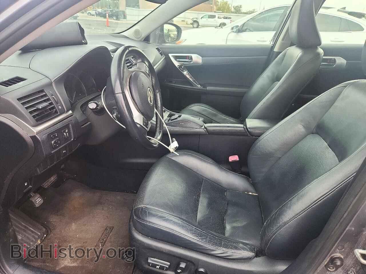 2013 Lexus CT 200 (VIN JTHKD5BH7D2163749) — photo 7 of 12